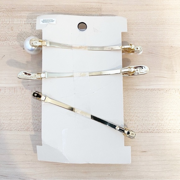 Anthropologie Gold and Pearl Hair Barrette Set of 3 NWT - Picture 4 of 4